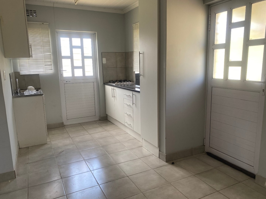 To Let 2 Bedroom Property for Rent in Amalinda Eastern Cape